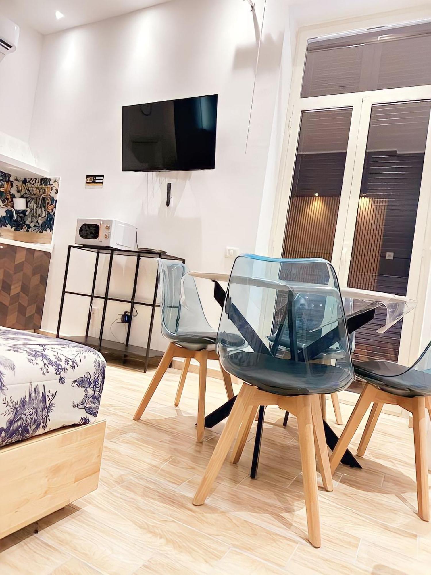 City Focus Apartment2 Napoli エクステリア 写真